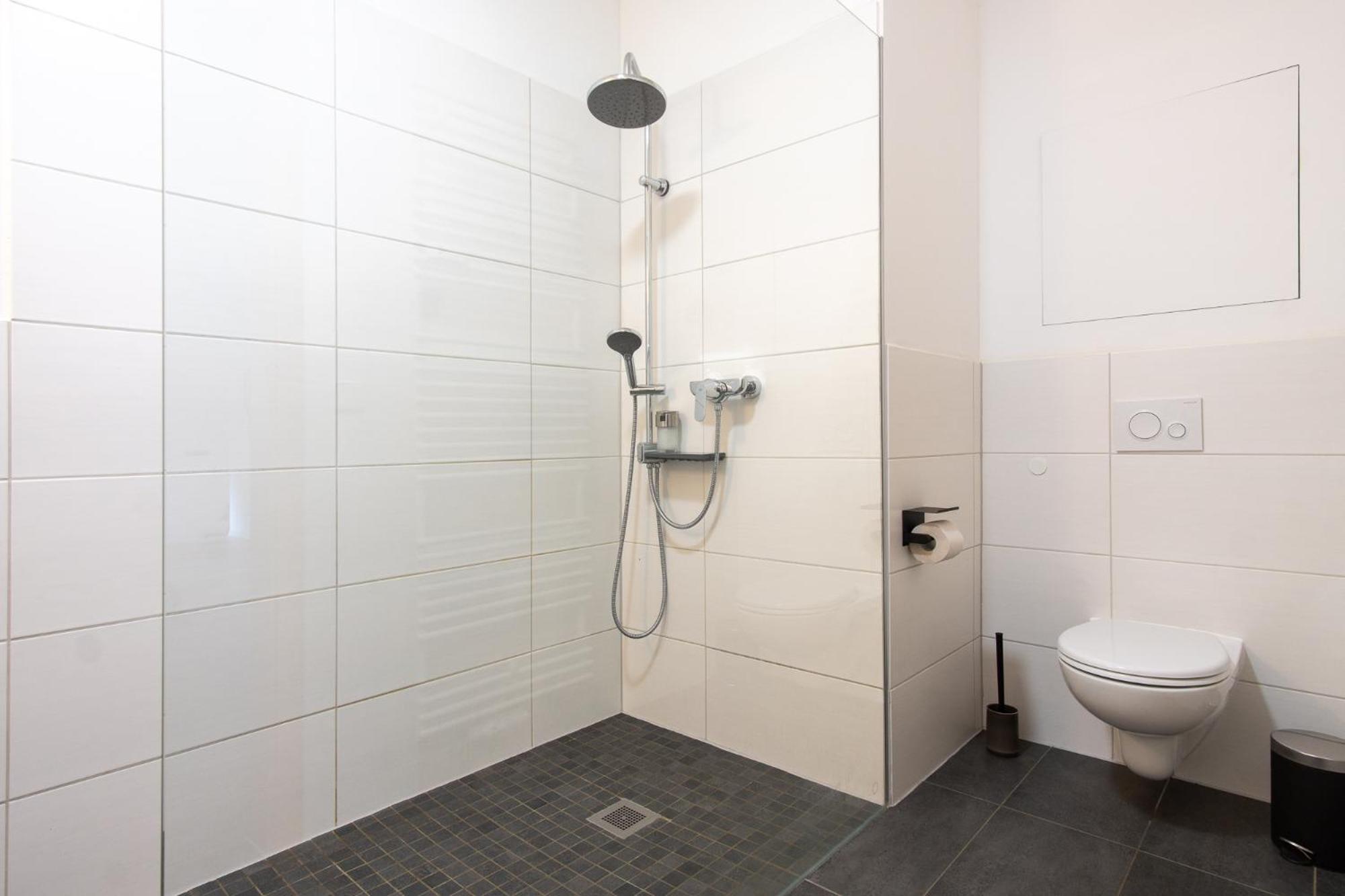 Luxurioeses Apartment, 10Min Innenstadt, Parkplatz Erfurt Eksteriør bilde